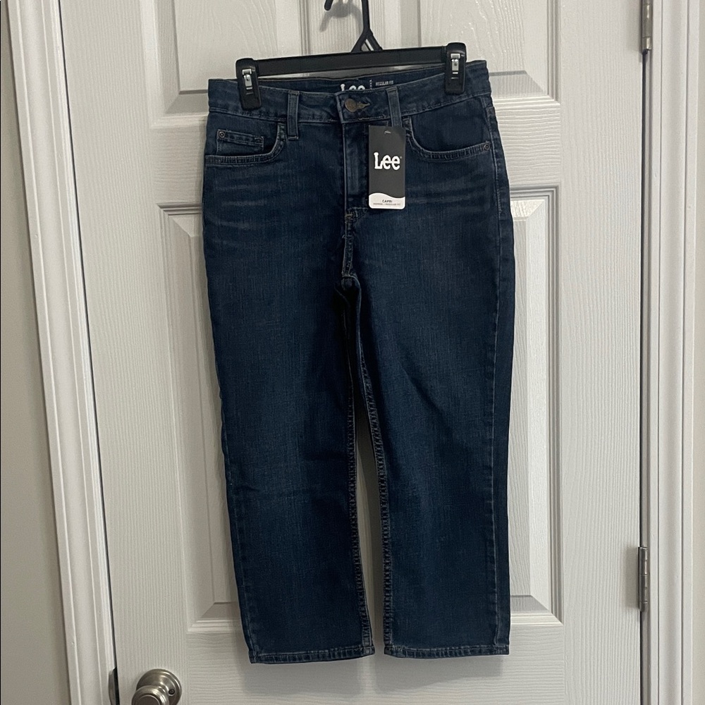 Lee Mid Rise Capri Jeans